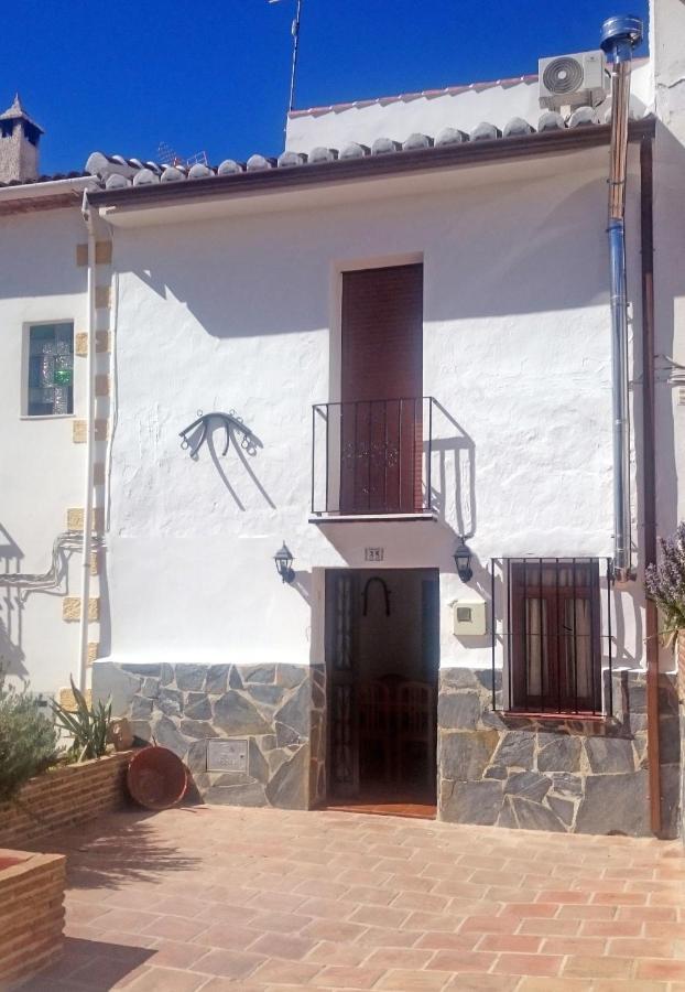 Casa Rural Torrecilla, 1919 Yunquera Exteriör bild